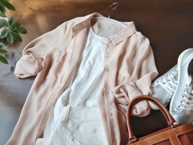 女性服のサブスクサービス