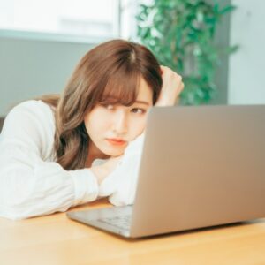 副業で挫折する本当の理由｜「自分には無理だ」という幻想を手放し静かに前へ進むために