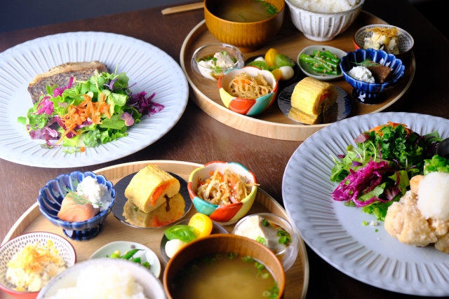 おいしそうな料理
